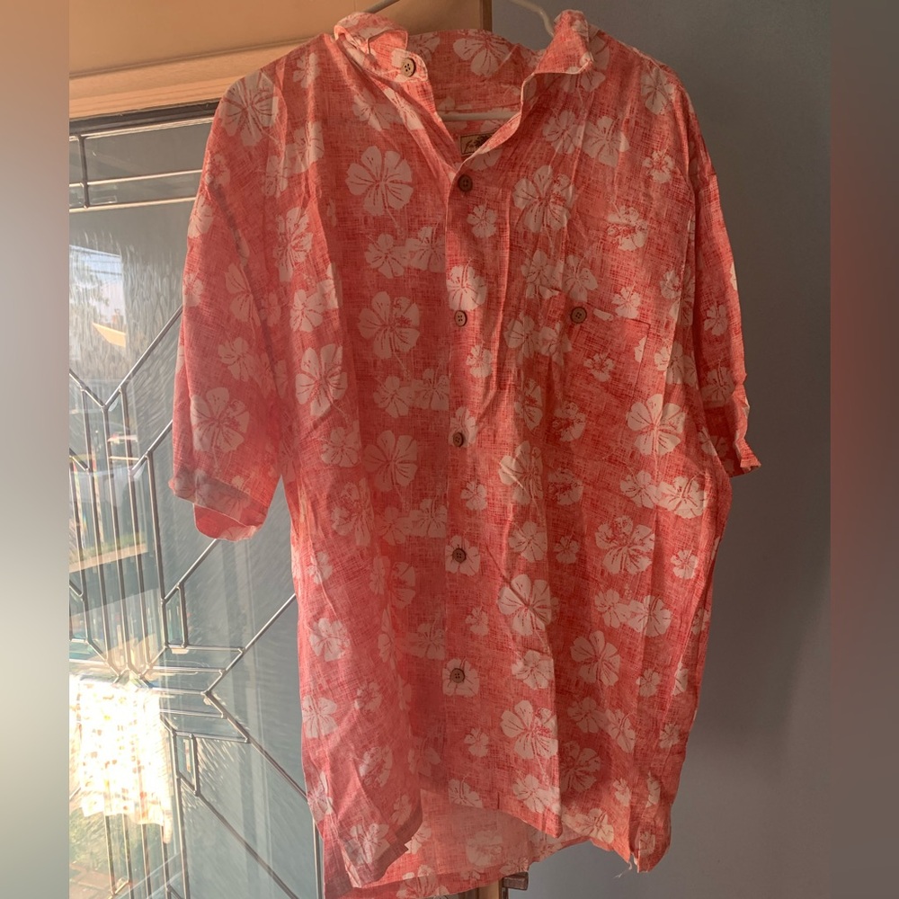 Worn 1 time Hawaiian shirt